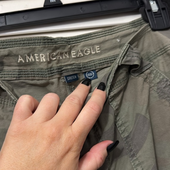 EUC American eagle cargo pants - Picture 6 of 8